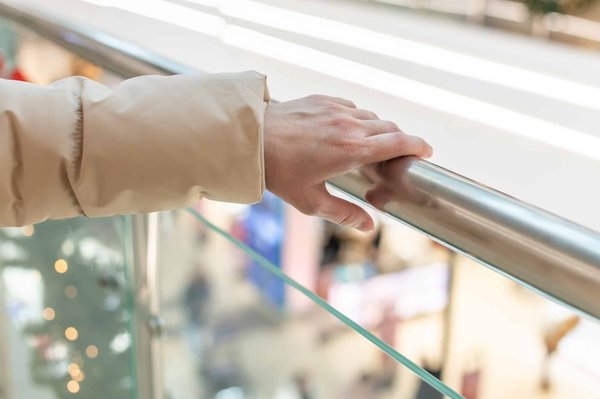 Quels sont les différents types et matériaux de garde corps ?